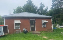 610 Olive Street, Farmington, IA 52626