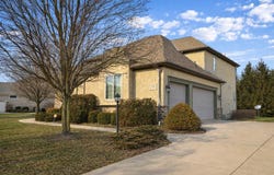 7196 S Maple Leaf Circle, Blacklick, OH 43004