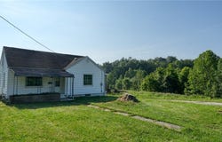 60 S Liberty Street, New Concord, OH 43762