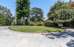 4645 Ledge Avenue, Toluca Lake, CA 91602