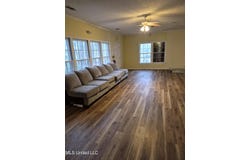 401 E First Street, Forest, MS 39074