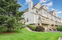 13832 54th Avenue N, Plymouth, MN 55446