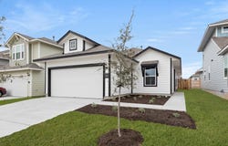 348 Jade St, Maxwell, TX 78656