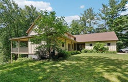 31338 Oasis Road, Center City, MN 55012