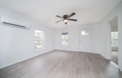 703 E Wright, Marshall, TX 75670