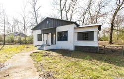 2240 1ST STREET, CENTER POINT, AL 35215