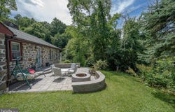 446 IRISH ROAD, BERWYN, PA 19312