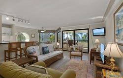 220 W Cora Lee Dr., South Padre Island, TX 78597