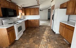 825 East 7th Avenue, Redfield, SD 57469