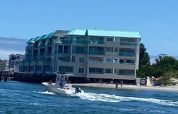 9400 Roberts Avenue, Sea Isle City, NJ 08243
