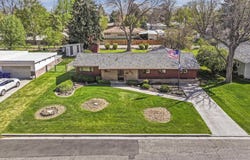811 E Ave B, Jerome, ID 83338-6550
