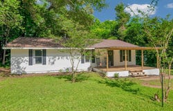 259 S 5th Street, Cushing, TX 75760