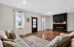938 Post Oak Road, Willow Springs, MO 65793