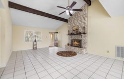 134 Middle Forest, Kerrville, TX 78028