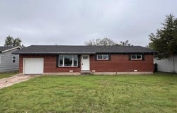 1705 S GRINNELL Street, Perryton, TX 79070-4440