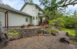 200 Rene Drive, Shady Cove, OR 97539