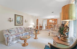 16801 Darling Road, Woodburn, IN 46797-9760