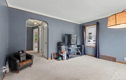 18504 Five Points Street, Detroit, MI 48240