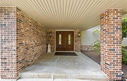 1226 North 121 Street, Omaha, NE 68154
