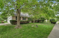 204 E Willard Street, Urbana, IL 61801