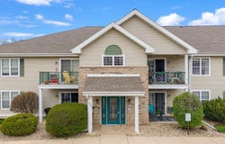 203 Kearney Way, Waunakee, WI 53597