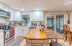 119 White Birch Road, Matamoras, PA 18336