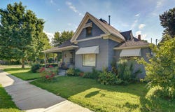 1462 E Mcdaniel Street, Springfield, MO 65802