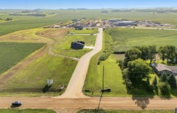 2500 E Chestnut Trl, Brandon, SD 57005