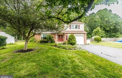 106 NOEL CIR, EXTON, PA 19341