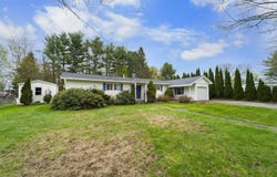 42 Sugarloaf Lane, Bangor, ME 04401