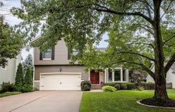 1722 NE Duchess Drive, Lee's Summit, MO 64086