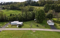 247 Jimtown Rd, Dawson, PA 15428