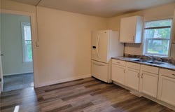 913 8th Street E, Menomonie, WI 54751