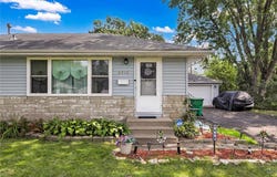5918 Xerxes Avenue N, Brooklyn Center, MN 55430