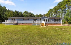 8211 Brills Road, Dinwiddie, VA 23872