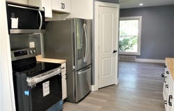 7685 Saratoga Road, Middleburg Heights, OH 44130