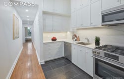 157 East 75th Street, New York, NY 10021