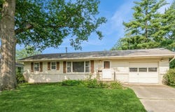 411 N J Street, Indianola, IA 50125