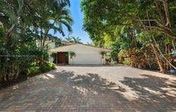 210 Ocean Blvd, Golden Beach, FL 33160