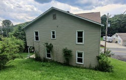 519 Benshoff Hill Rd, Johnstown, PA 15906