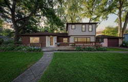 18448 Dalby, Redford, MI 48240