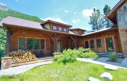 64188 Gallatin Road, Gallatin Gateway, MT 59730