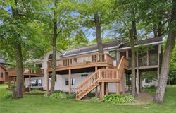11274 Hoyer Avenue NW, Annandale, MN 55302