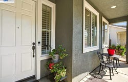 469 Monte Oro St, Manteca, CA 95337