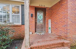 4613 CROSSOVER Ln, Memphis, TN 38117