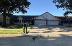 3912 Westgate Drive, St Joseph, MO 64506