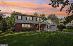 729 MOCKINGBIRD Lane, EAGLEVILLE, PA 19403