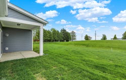1633 Clover Crossing Drive, Greenfield, IN 46140