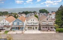 236 VIRGINIA AVENUE, SHENANDOAH, PA 17976