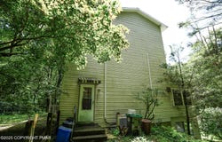 590 Pinewood Road, Lehighton, PA 18235